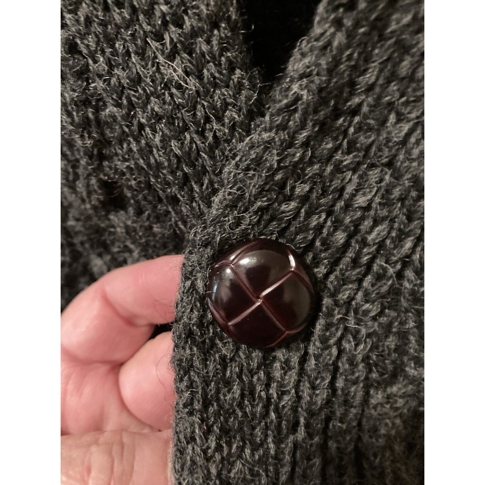 Carraig Donn Irish Sweater Vest Fisherman Cable Knit 100% Wool Gray Large US10 - Picture 3 of 9